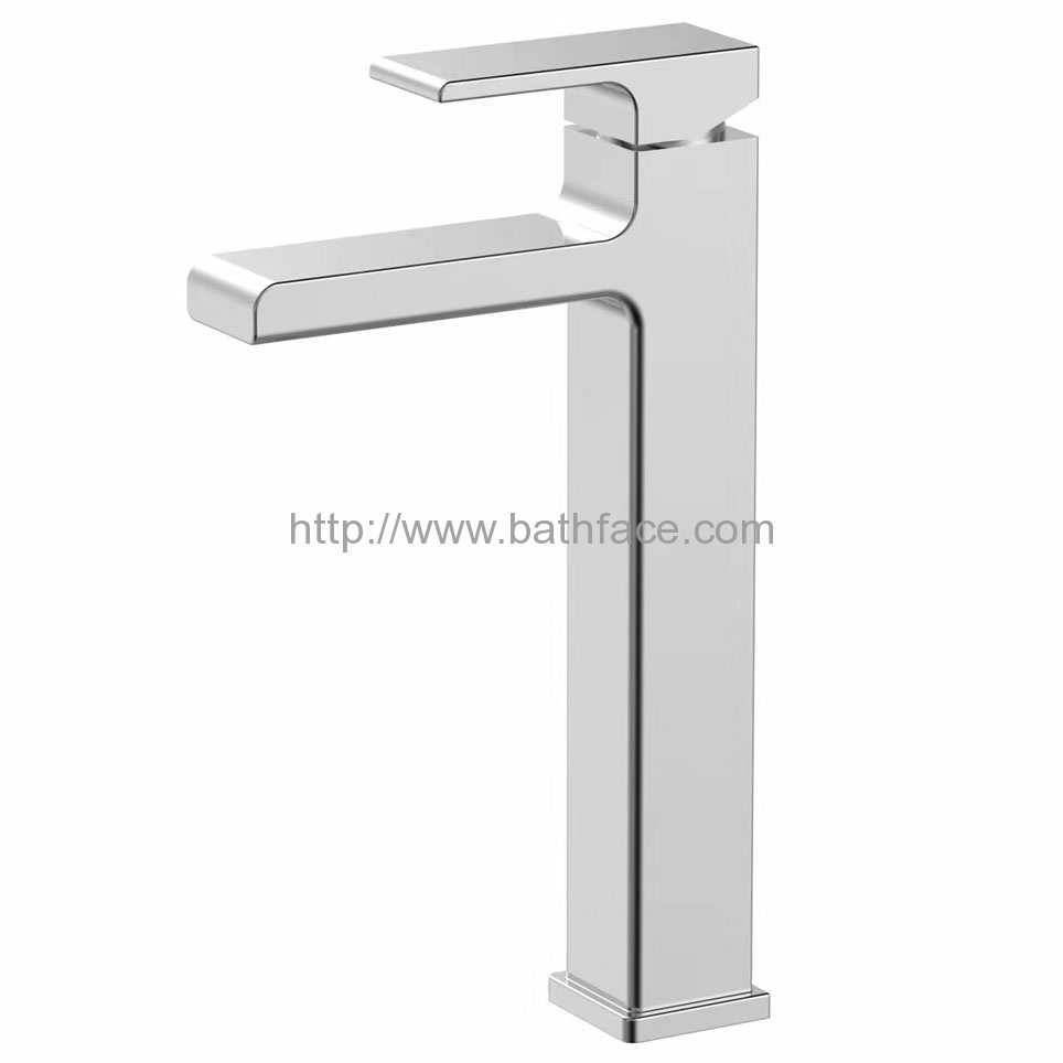 Brass Single Lever Bathroom Vessel Faucet